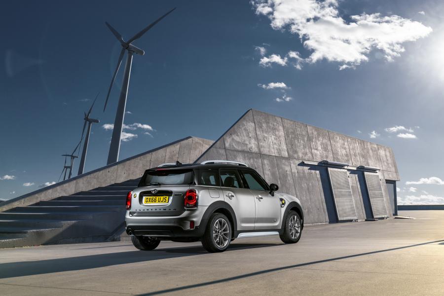  Mini Cooper S E Countryman ALL4 (F60) 2017 года  (WW) (фото 8 из 173)